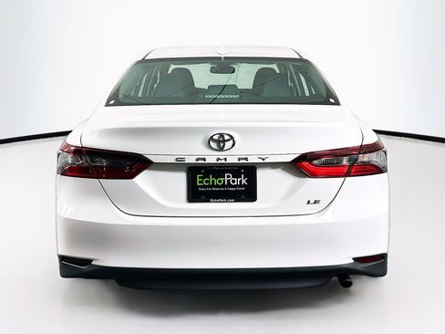 Used 2023 Toyota Camry LE w/ Convenience Package FWD image 7