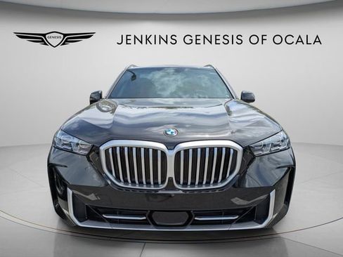 Used 2024 BMW X5 sDrive40i w/ Premium Package RWD image 2