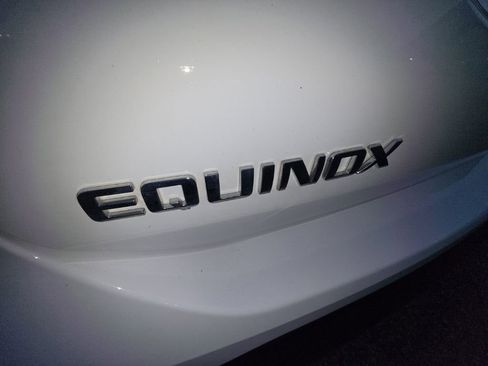 Used 2023 Chevrolet Equinox LT image 29