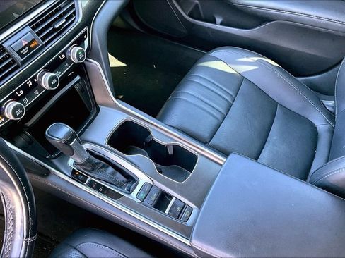 Used 2021 Honda Accord Sport Special Edition image 11