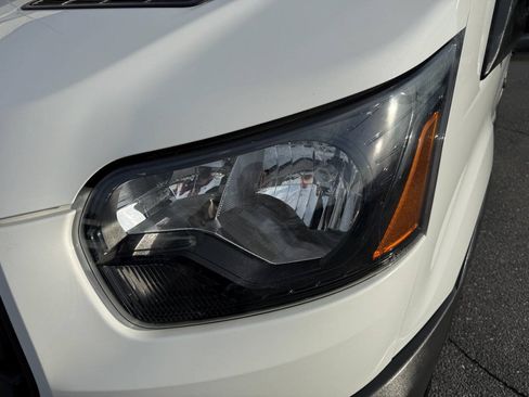 Used 2018 Ford Transit 350 148 Medium Roof RWD image 39