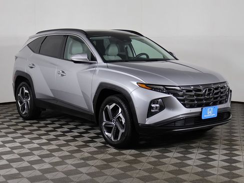 Used 2023 Hyundai Tucson Limited w/ Winter Package AWD/4WD image 60