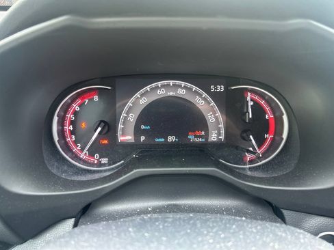 Used 2023 Toyota RAV4 XLE w/ Convenience Package AWD/4WD image 14