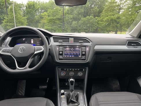 Used 2024 Volkswagen Tiguan S FWD image 24