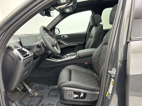 New 2026 BMW X5 xDrive50e w/ M Sport Package AWD/4WD image 25