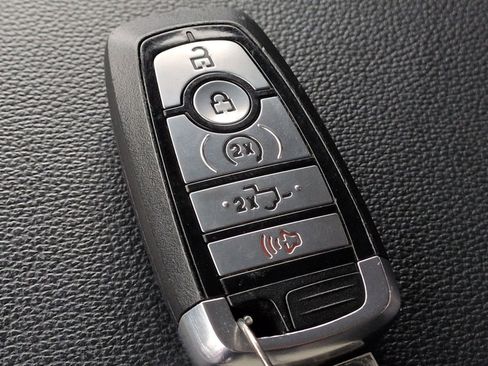 Certified 2021 Ford F150 XLT w/ Equipment Group 302A High image 39