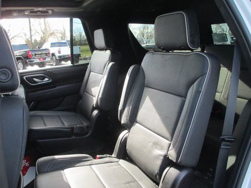 Certified 2023 GMC Yukon SLT image 19