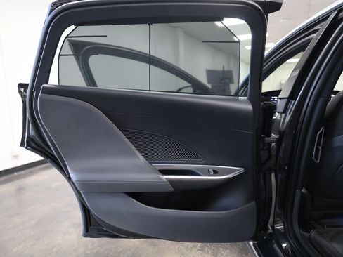 Used 2022 Lucid Air Grand Touring AWD/4WD image 46