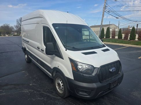 Used 2023 Ford Transit 250 148 High Roof AWD w/ Load Area Protection Package image 3