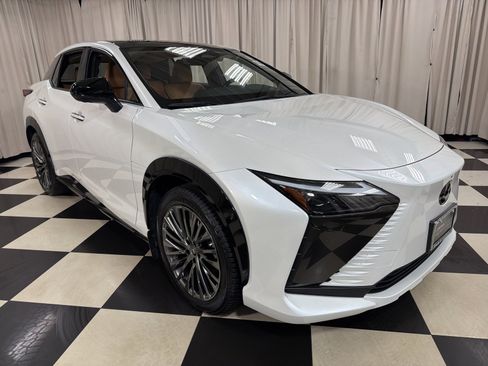 Certified 2023 Lexus RZ 450e Premium image 1