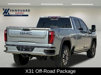 Used 2024 GMC Sierra 2500 Denali Ultimate video 3