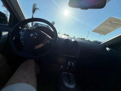 Used 2013 Nissan Rogue SL AWD/4WD image 6