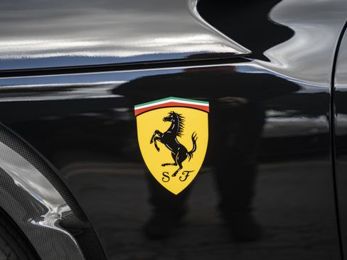 Used 2025 Ferrari Purosangue AWD/4WD image 26