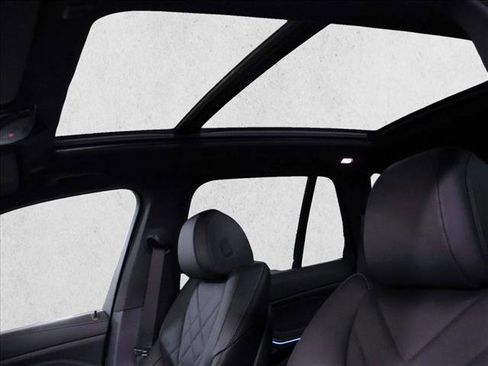 New 2026 BMW X5 xDrive50e AWD/4WD image 15