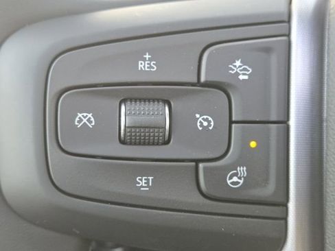 New 2025 GMC Sierra 3500 SLT w/ SLT Premium Package image 16