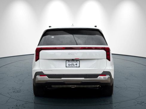 New 2026 Kia Carnival SX FWD image 5