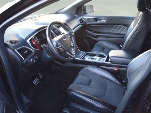 Certified 2019 Ford Edge ST w/ Equipment Group 401A image 9