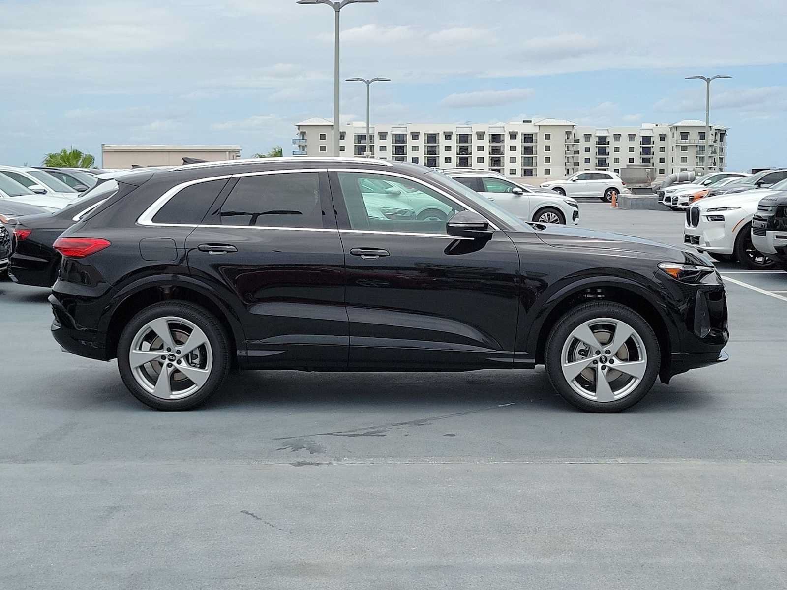 New 2026 Audi Q5 Premium Plus AWD/4WD image 7