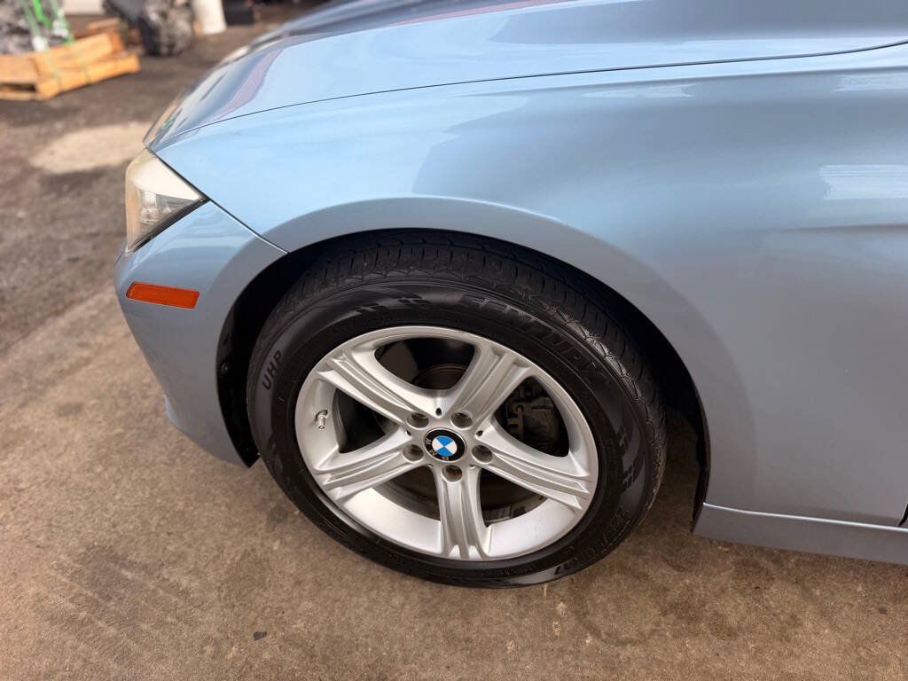 Used 2014 BMW 328i xDrive Sedan AWD/4WD image 27