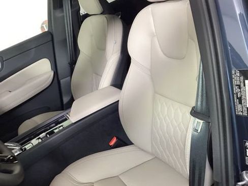New 2026 Volvo XC60 B5 Plus w/ Protection Package Premier image 13