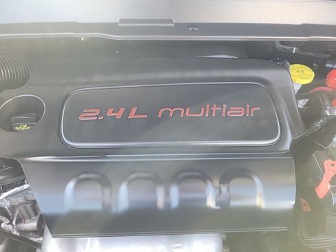 Used 2021 Jeep Compass Trailhawk AWD/4WD image 9