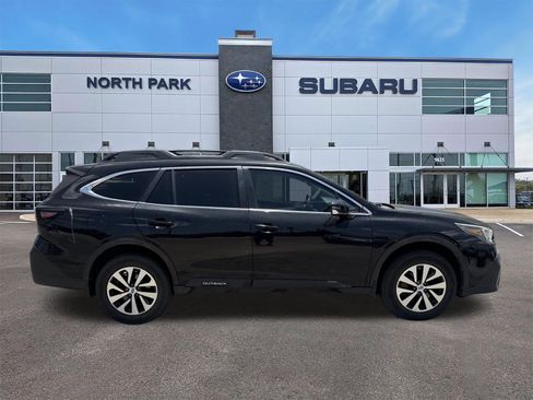 Certified 2022 Subaru Outback Premium AWD/4WD image 2