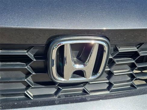 Used 2025 Honda Civic Sport image 11