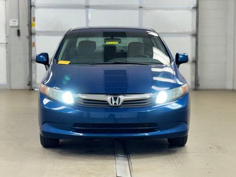 Used 2012 Honda Civic LX image 2
