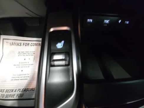 Used 2023 Kia Sorento EX AWD/4WD image 19