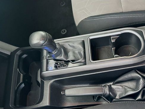 Used 2023 Toyota Tacoma TRD Off-Road image 16