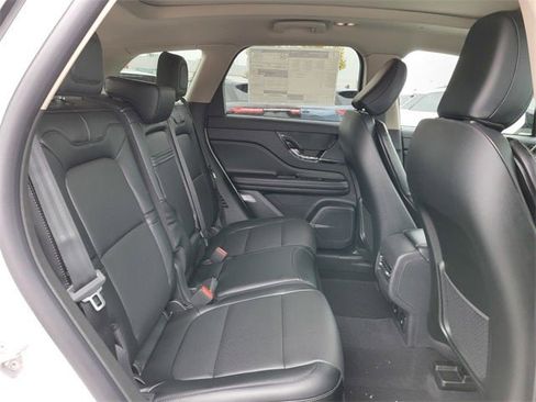 New 2026 Lincoln Corsair Premiere image 21