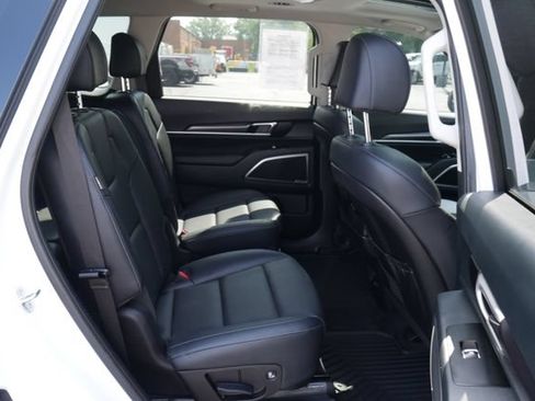 Used 2025 Kia Telluride S AWD/4WD image 28