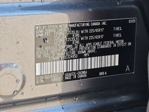 Certified 2025 Toyota RAV4 XLE FWD image 24