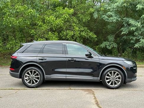 Used 2020 Lincoln Corsair FWD w/ Premium Package image 6