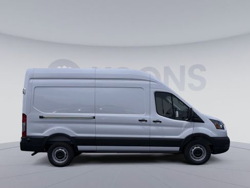 New 2026 Ford Transit 250 148 High Roof RWD image 8