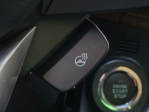 Certified 2023 Subaru Outback Touring AWD/4WD image 18