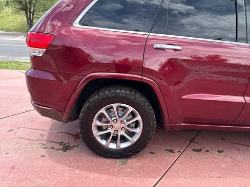 Used 2016 Jeep Grand Cherokee Overland AWD/4WD image 33