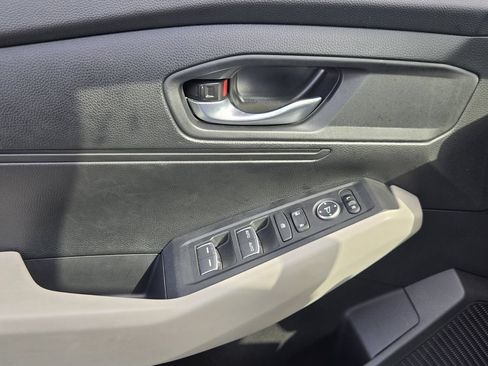 Used 2024 Honda Accord LX image 27