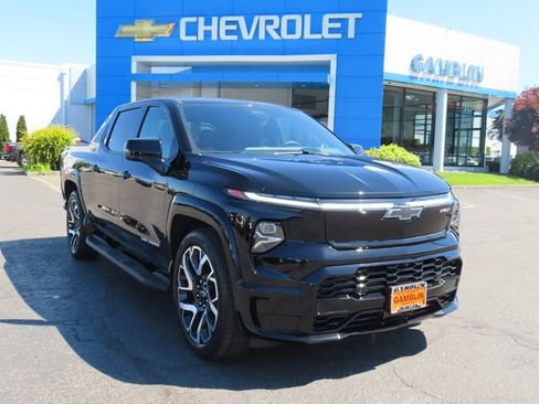 Used 2025 Chevrolet Silverado EV RST AWD/4WD image 1