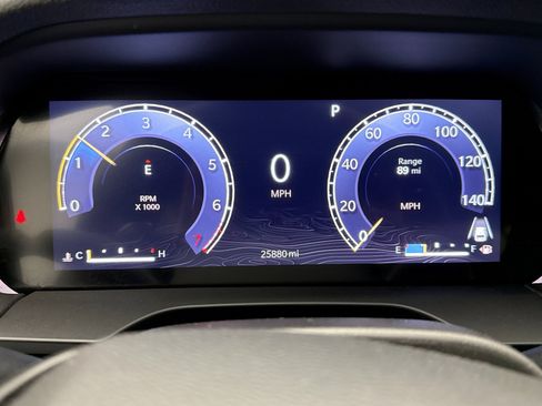 Used 2023 Jeep Grand Cherokee L Laredo image 13