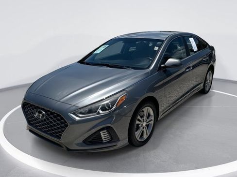 Used 2019 Hyundai Sonata SEL FWD image 2