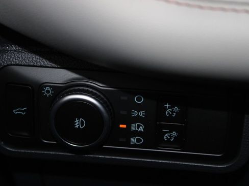 New 2026 Ford Explorer Active w/ Active Comfort Package RWD image 42