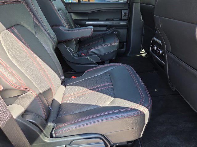 Certified 2023 Ford Expedition Limited RWD image 30