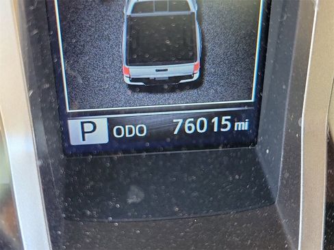 Used 2022 Toyota Tacoma SR5 w/ Technology Package image 22