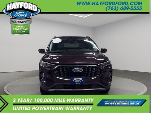 Used 2023 Ford Escape Platinum image 6