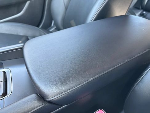 Used 2023 MAZDA MAZDA3 s FWD image 40