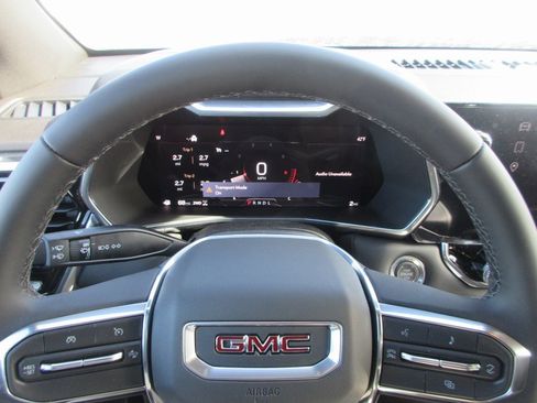 New 2026 GMC Canyon Elevation image 15