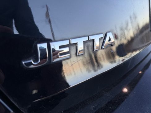 Used 2019 Volkswagen Jetta R-Line image 22