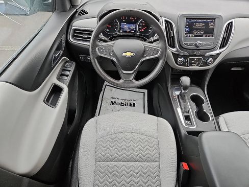 Used 2022 Chevrolet Equinox LT FWD image 11