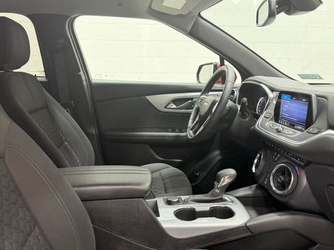 Used 2022 Chevrolet Blazer LT image 28